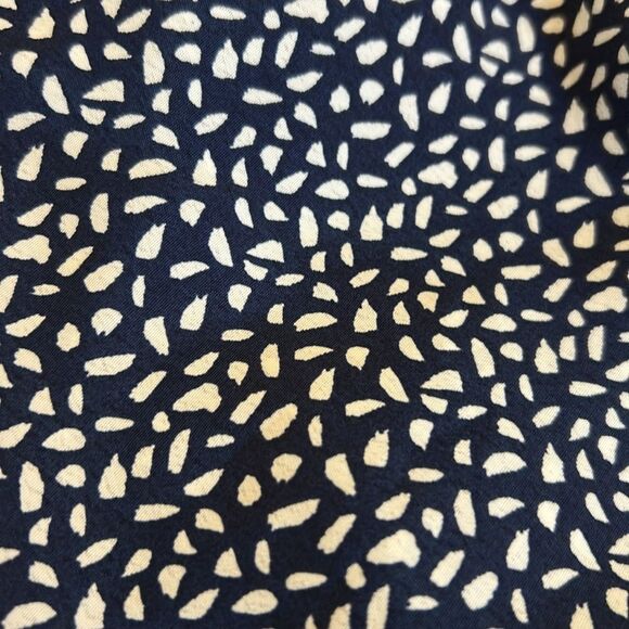 Halogen Navy blue and White Relaxed Boxy Short Sleeve Blouse Size 1 EUC - Picture 9 of 9